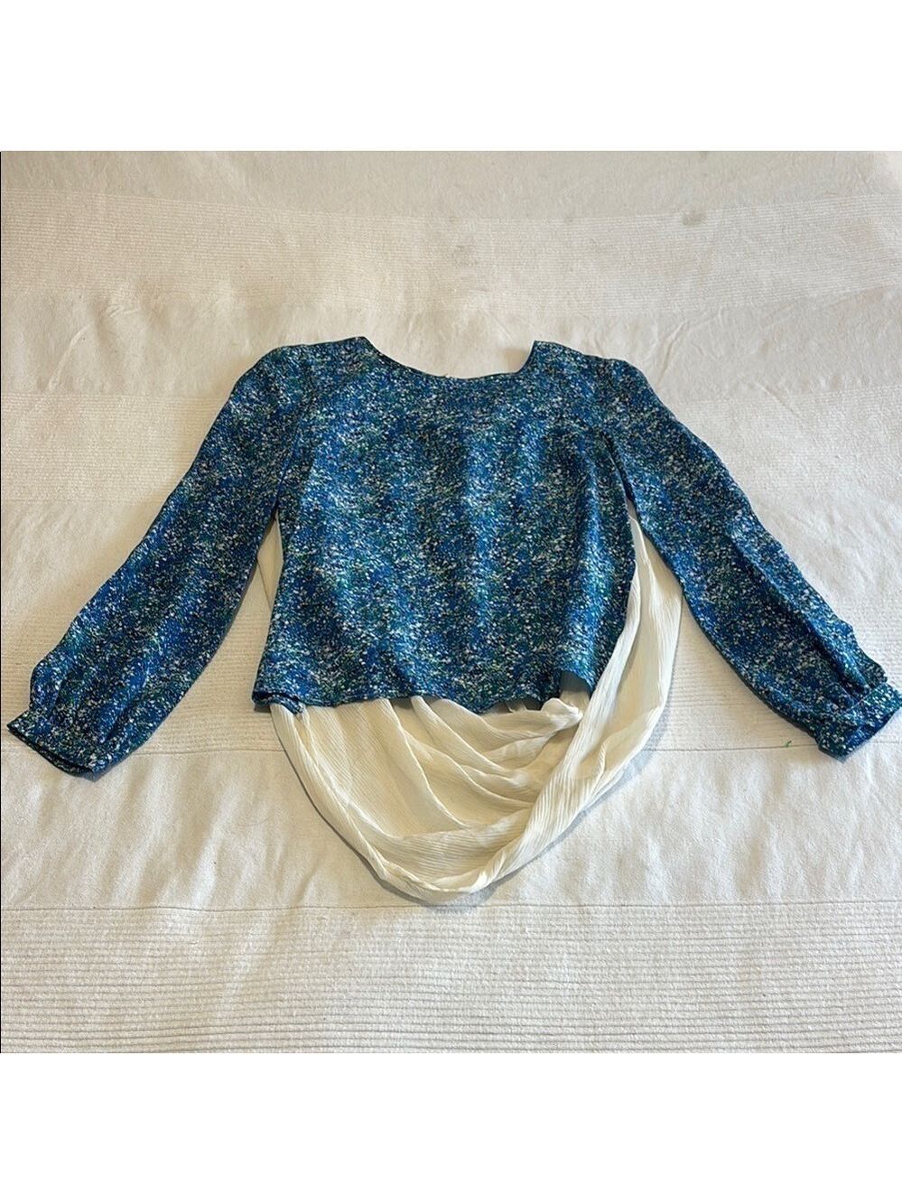Winter Kate Blue and Cream Silk Gauze Back Blouse Size Small